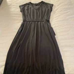 Rachel Zoe Extended Shoulder V-Neck dress